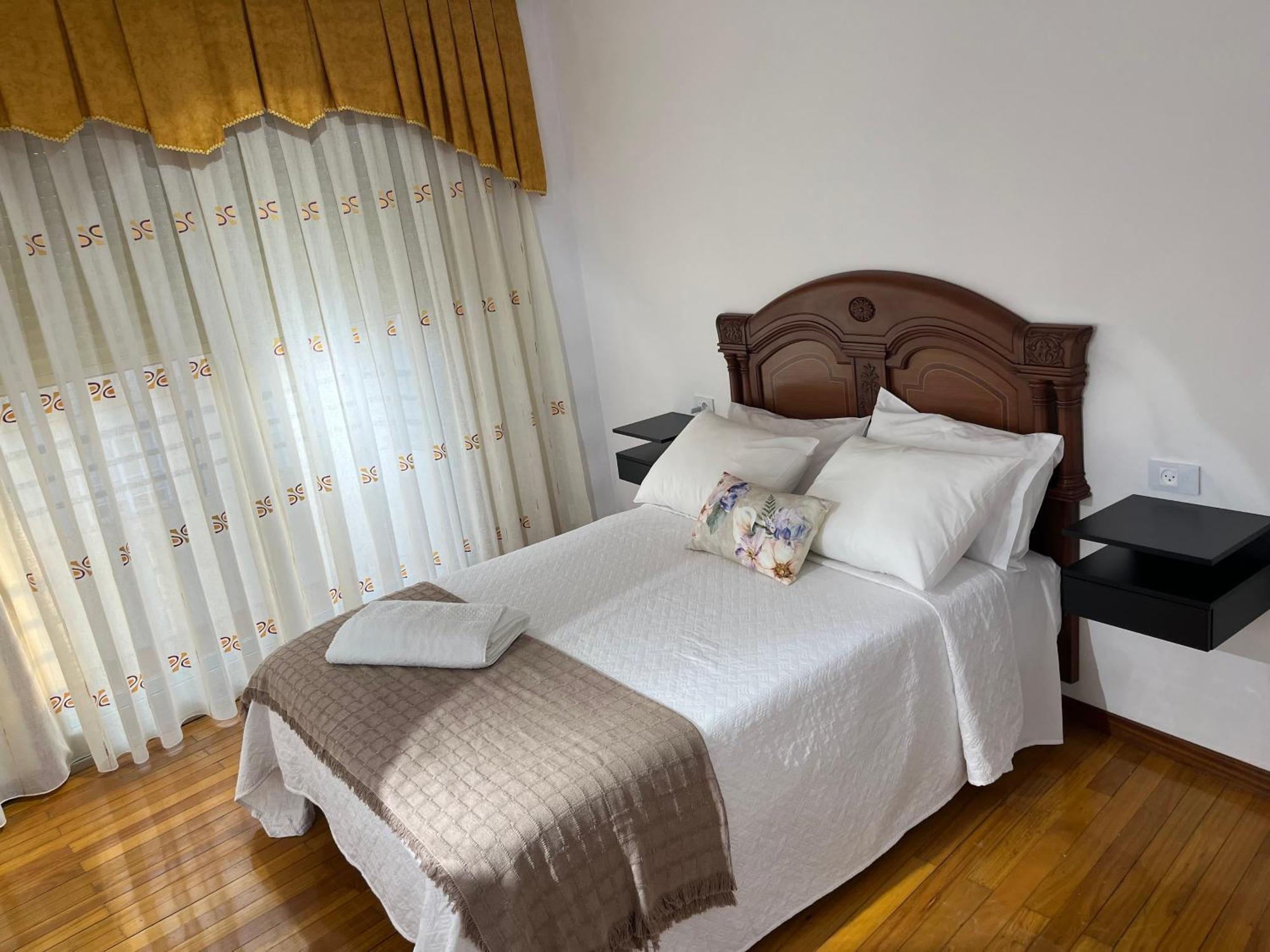 Piso Artur Apartment Carballino Ngoại thất bức ảnh